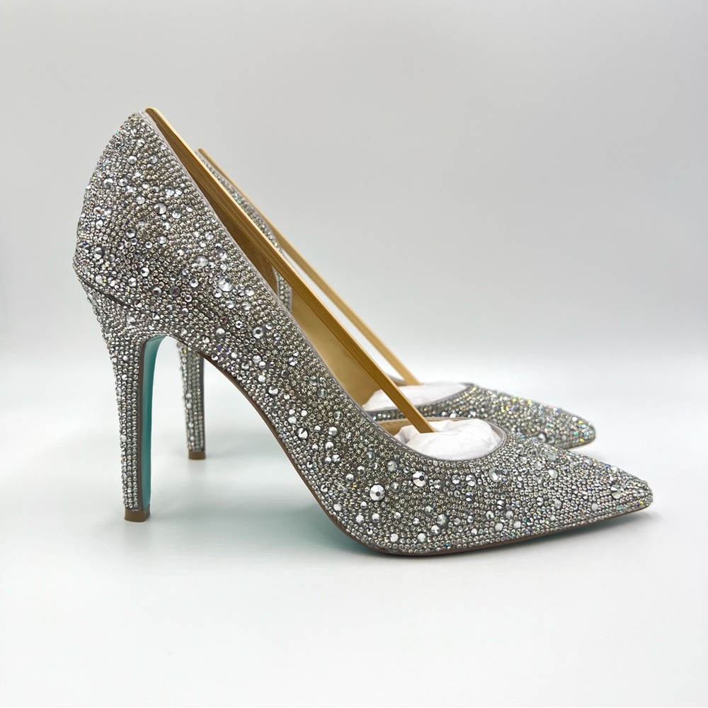 Betsey Johnson Women's SB Hazil Jeweled Silver Stiletto Heels Pumps Shoes 9 - Picture 2 of 15
